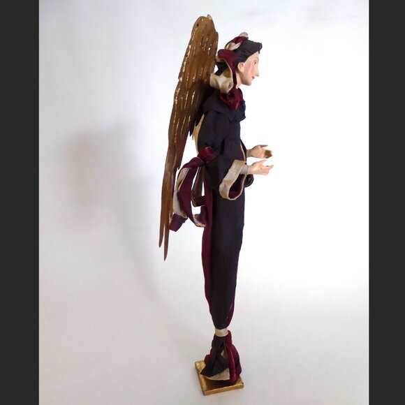 VINTAGE 19” CHRISTMAS ANGEL GOLD WINGS HOLIDAY FIGURE STATUE - Picture 3 of 16